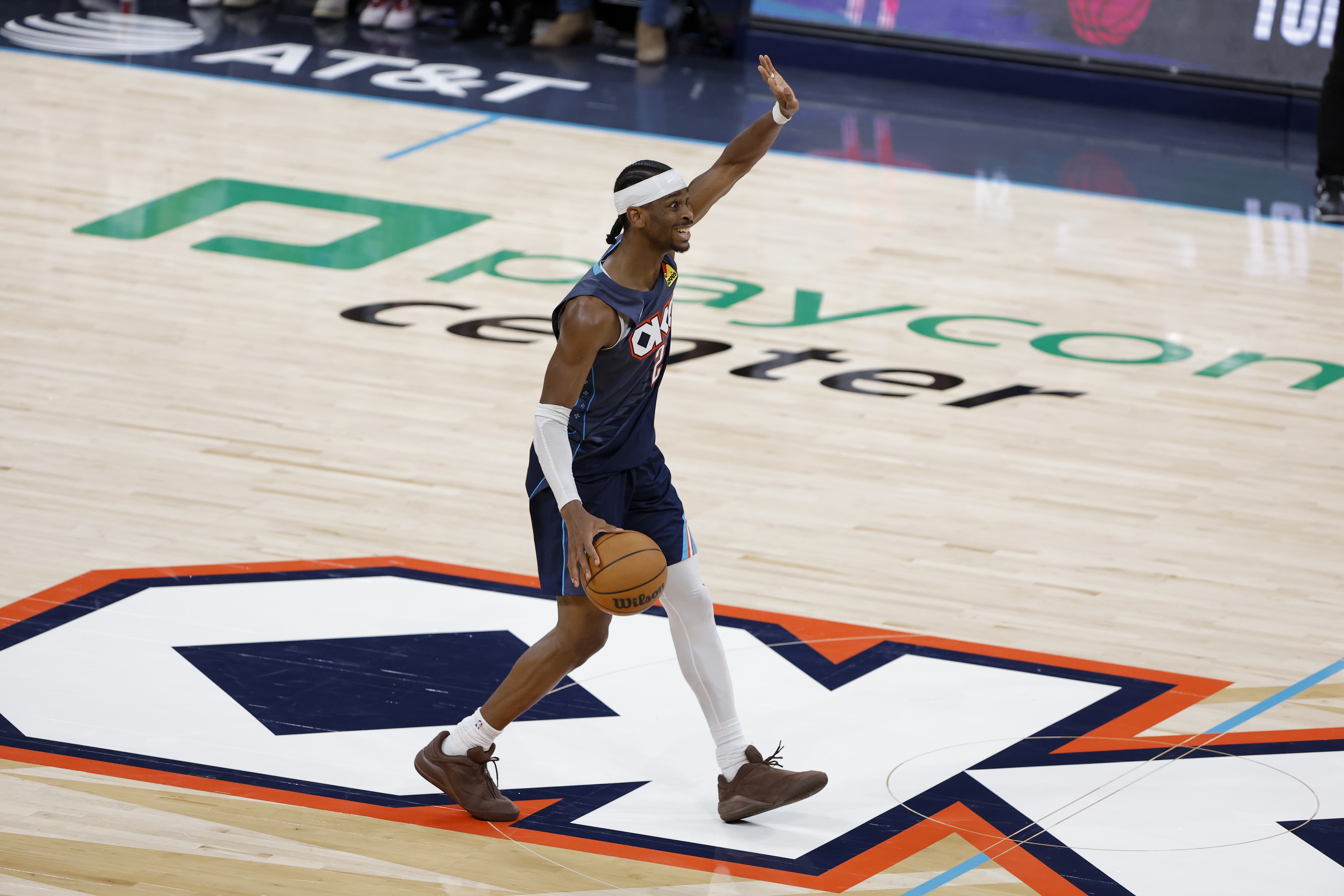 世界杯手机观看平台-NBA彩经：湖人主场小胜国王 掘金击退森林狼  骑士轻取篮网